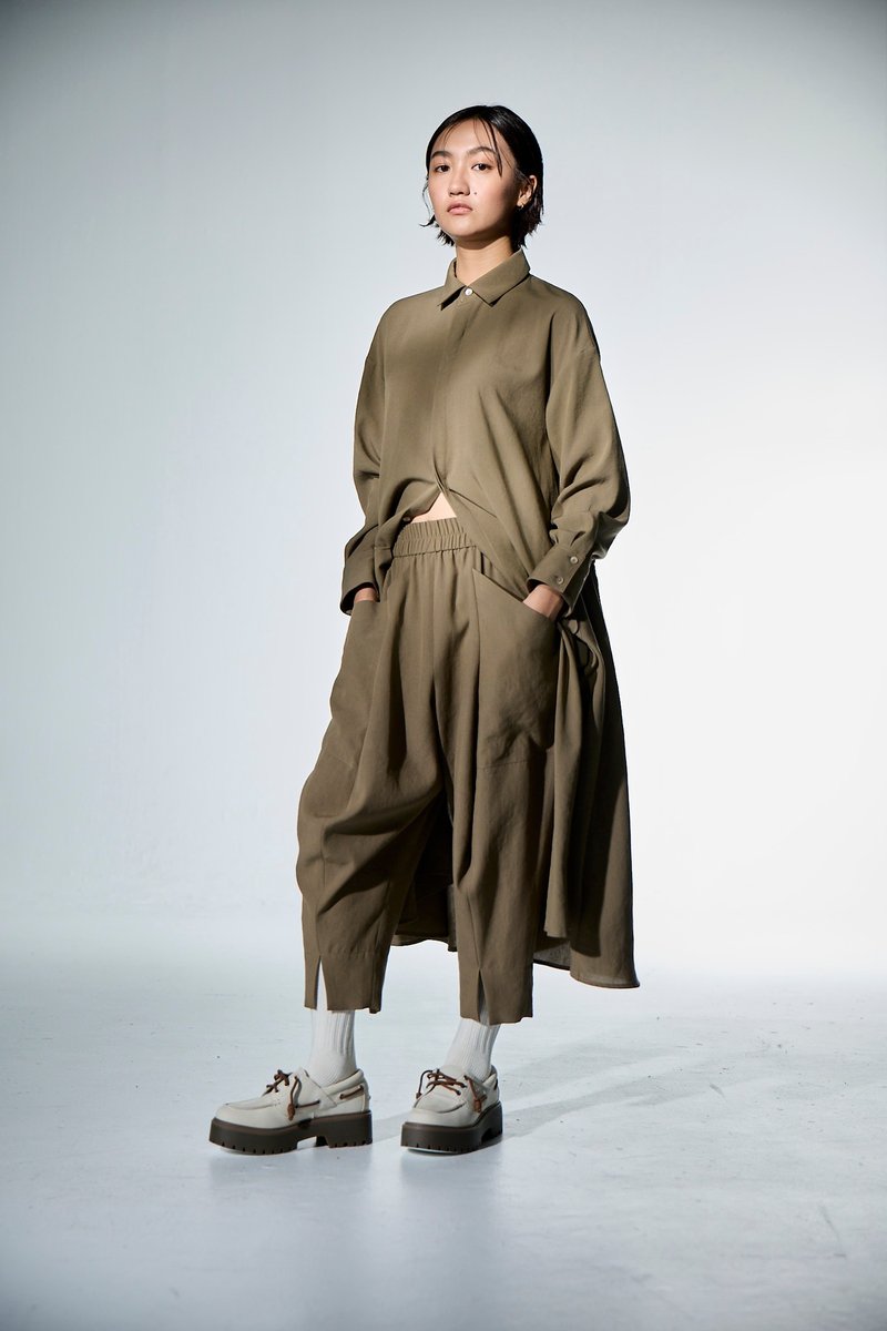 小開岔膝蓋尖尖褲 - 女長褲 - 其他材質 