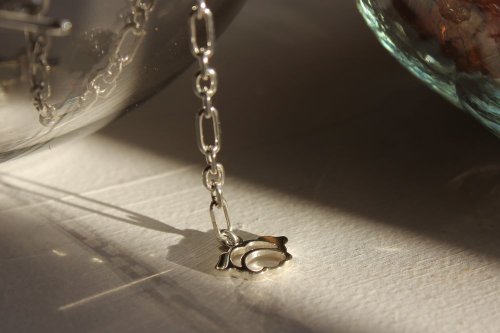 シルバー925　お魚くわえた猫ちゃんマンテルブレスレット        
