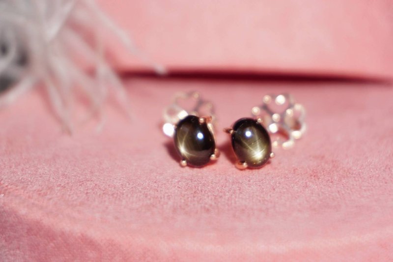 Stud Earrings Natural Black Star Sapphire Silver925, Silver earrings - Earrings & Clip-ons - Sterling Silver Black