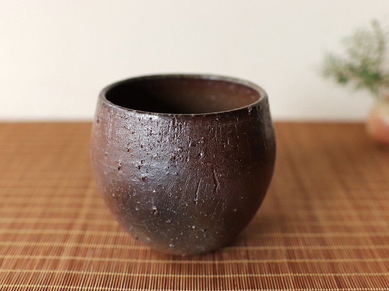 Bizen ware free cup (large) f2-019 - Cups - Pottery Brown