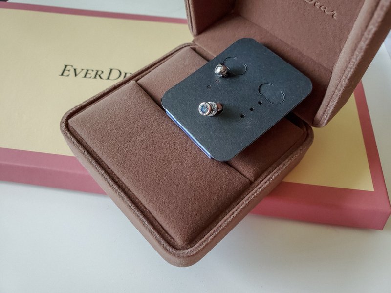 EverDear 客製化禮物 E0869 耳環 聖誕禮物 情侶耳環 - 耳環/耳夾/耳骨夾 - 其他金屬 多色