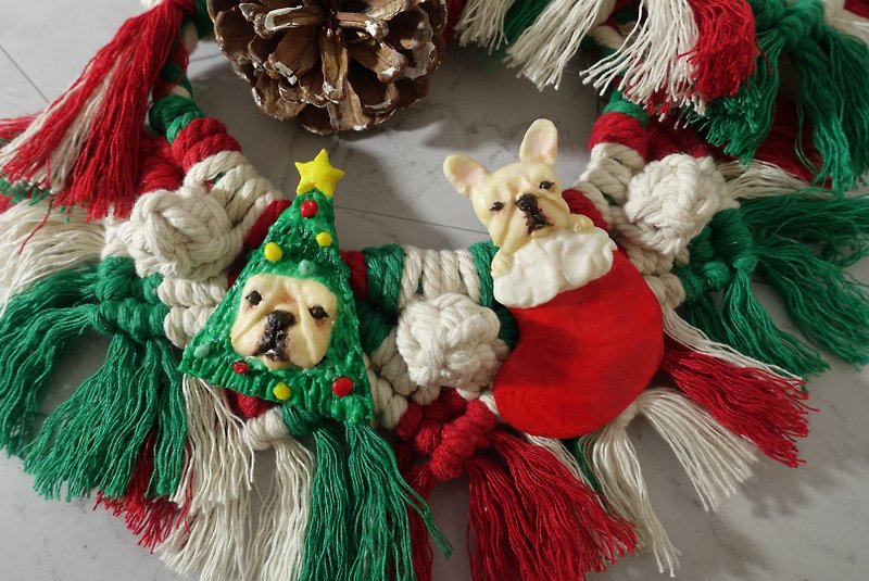 【手製胸針】法虎聖誕造型胸針│聖誕樹/ 聖誕襪 - 胸針 - 塑膠 多色