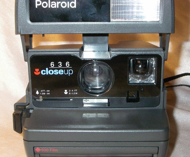 POLAROID 636 ONESTEP CLOSEUP land Camera Instant Film 600 Paper