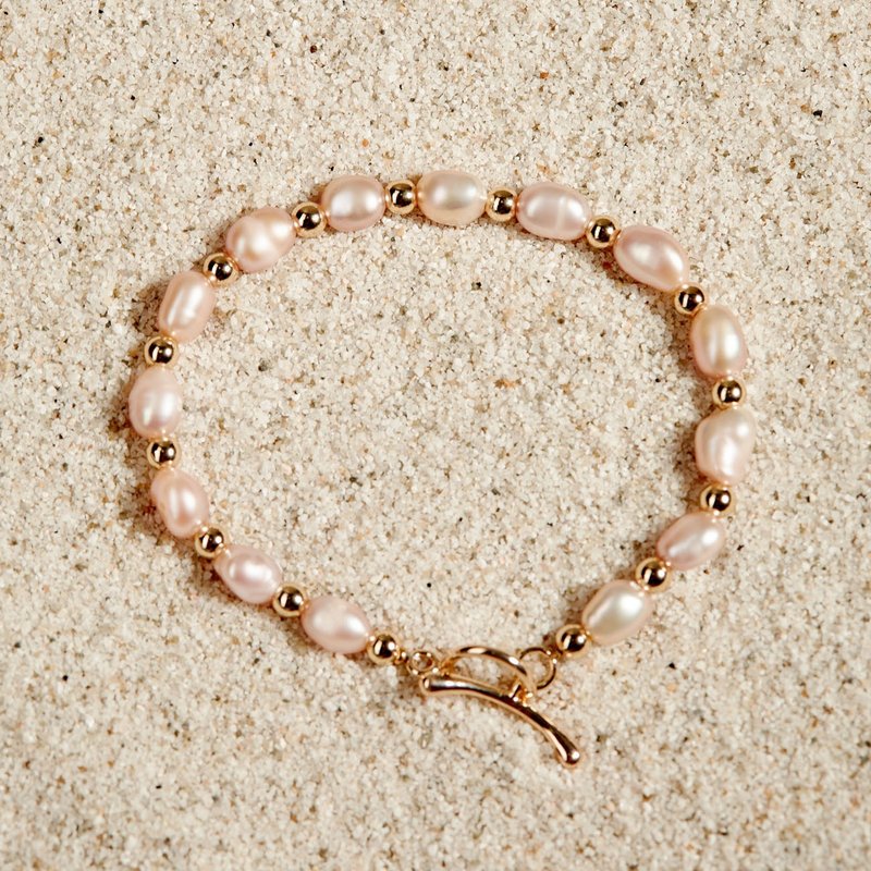 天然ピンクパープルバロックパールブレスレット 5–6mm ゴールドOT留め具 韓国風ミニマル アニバーサリーギフト - ブレスレット - 真珠 ピンク