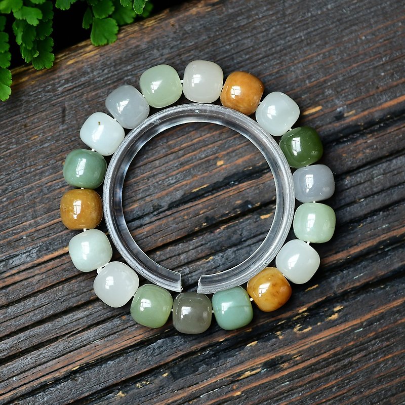 Fine natural Hetian jade multi-treasure 12MM bracelet jade quality is exquisite and color is easy to use
