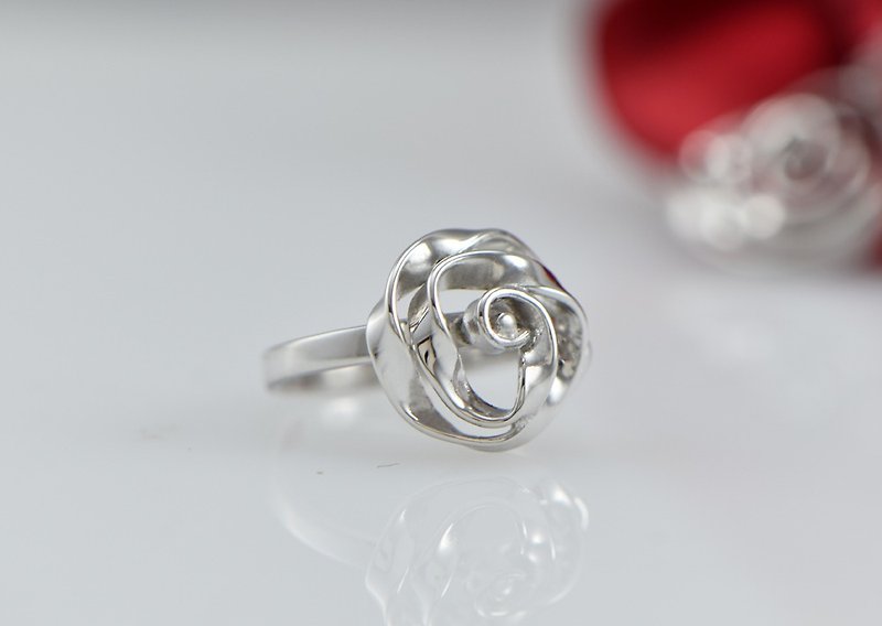 [Customized Gift] Light Jewelry-Twisted Flower Ring SILVER BLOSSOM - General Rings - Silver Silver