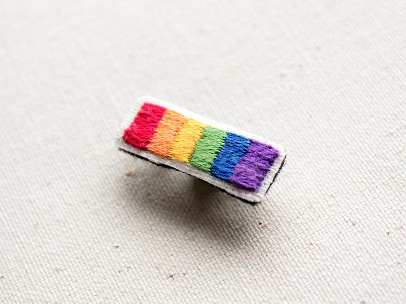 Mini Rainbow Hand Embroidery Pin - Brooches - Thread Multicolor