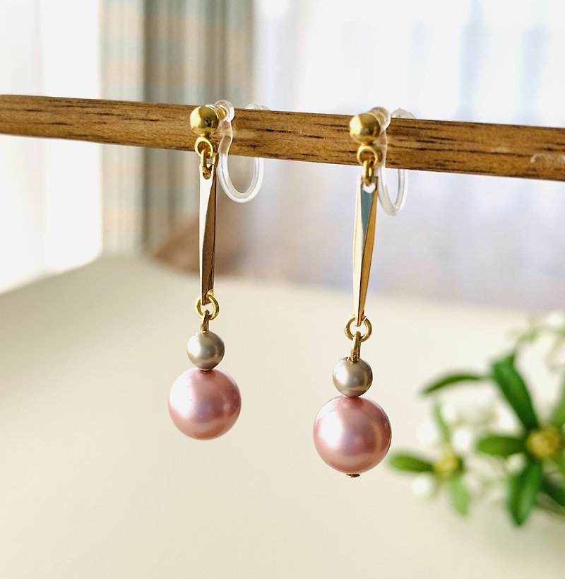 Lightweight and easy to use resin material non-pierced earrings [Pink pearl non-pierced earrings] Little pink pearl drop earring - ต่างหู - วัสดุอื่นๆ สึชมพู