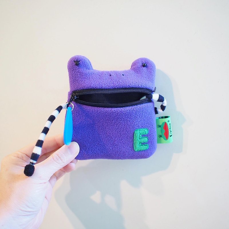 口水零錢包  阿蛙 紫色  青蛙  送禮 禮物 - 零錢包/小錢包 - 棉．麻 紫色