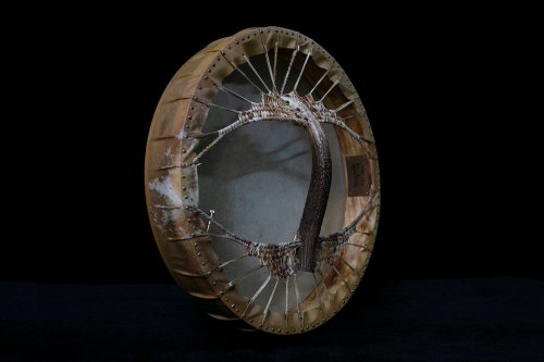 Ultreya Drums 蒙古馬皮薩滿鼓 手工製作 傳統工藝 鹿角握把 音療樂器 療愈