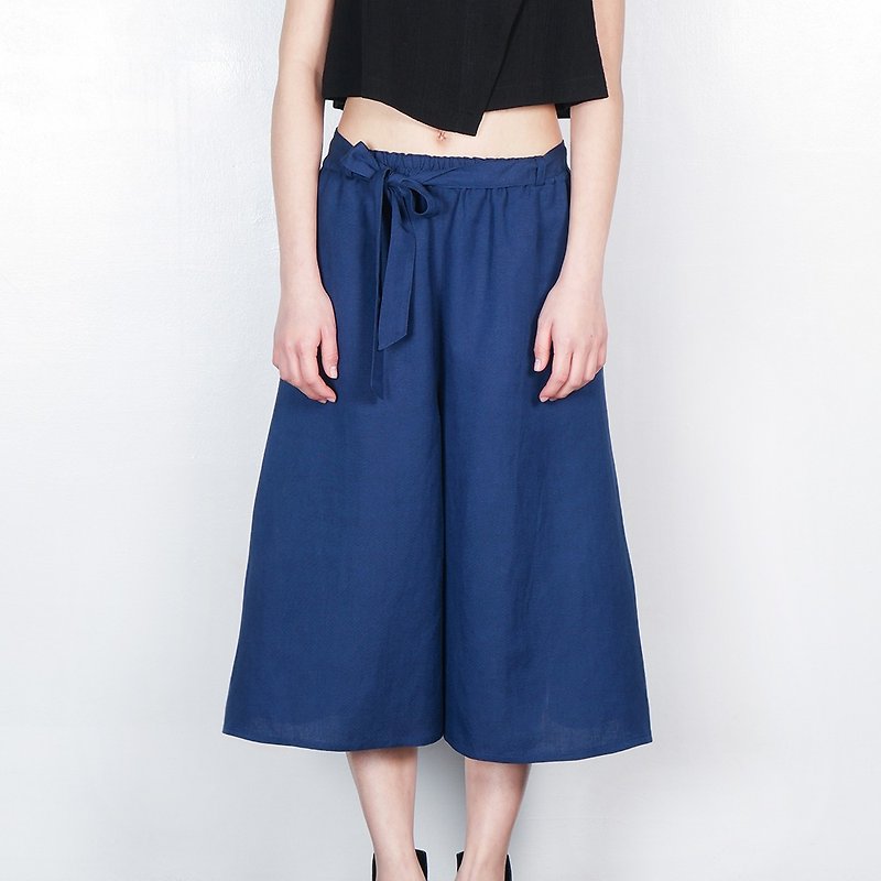 On the side of the ankle strap wide pants ultramarine - Women's Pants - Paper Blue
