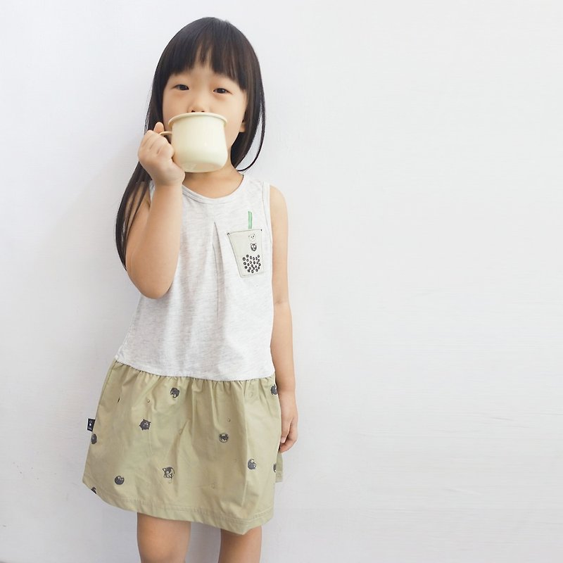 [Cat's pearl milk tea] girls stitching dress - Kids' Dresses - Cotton & Hemp White