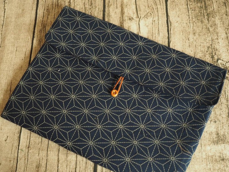 Handmade Tablet ipad laptop protection case - กระเป๋าแล็ปท็อป - ผ้าฝ้าย/ผ้าลินิน สีน้ำเงิน