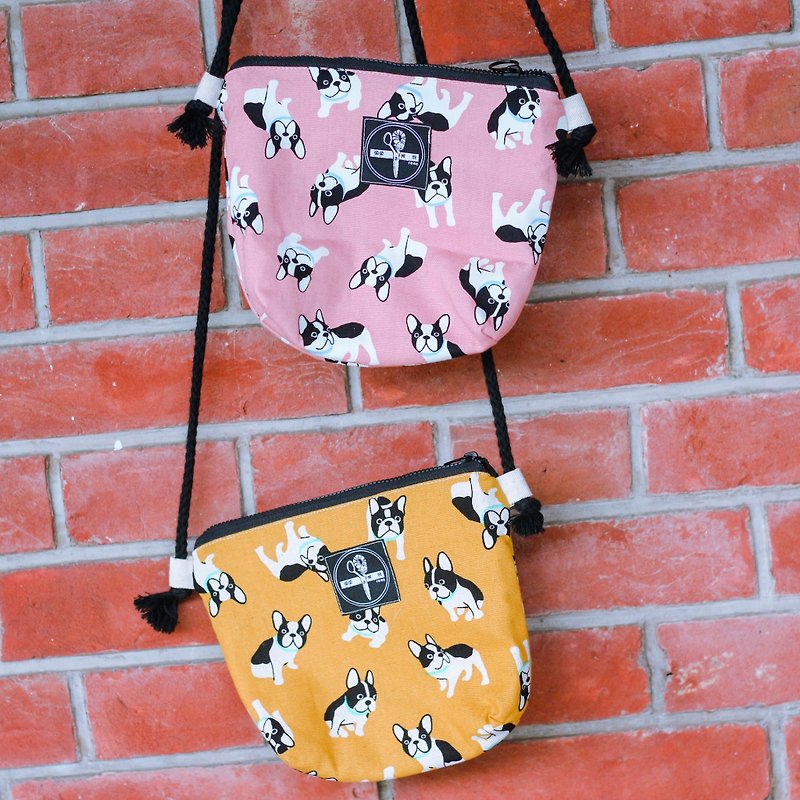 Small back side bag / Fighting dogs - Messenger Bags & Sling Bags - Cotton & Hemp Pink