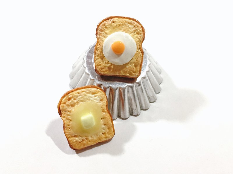 Nutritious Full Breakfast Toast Brooch | Simulation Food Clay Pin - เข็มกลัด - ดินเหนียว สีกากี