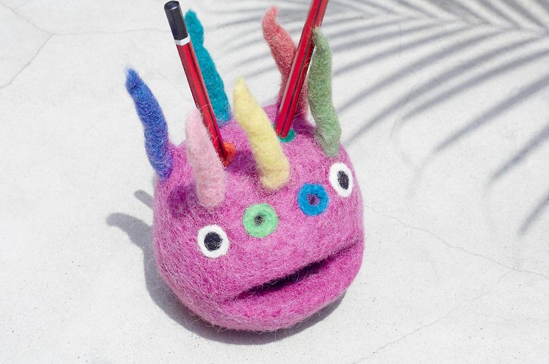 Limited a birthday gift for Mother's Day gift Chinese Valentine's Day gift felt pen holder / writing room / pen holder / colored wool felt pen holder / monster pen holder - colorful business card holder bright pencil fairtrade - Pen & Pencil Holders - Wool Multicolor