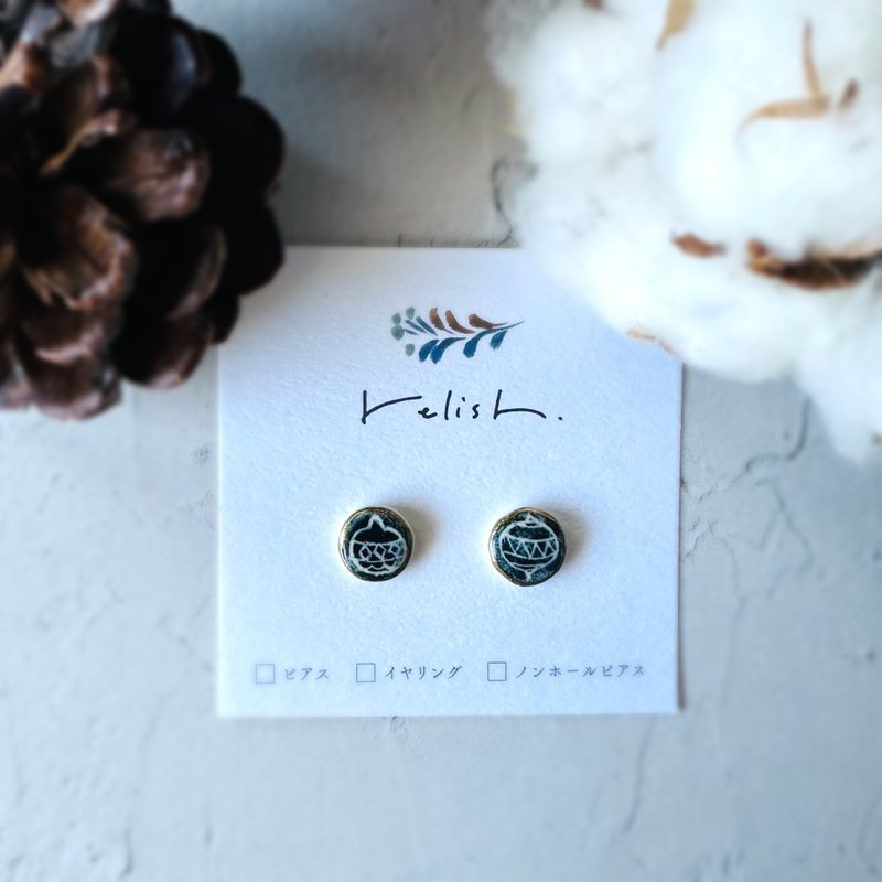 Chic Christmas ornaments, gold-plated earrings, non- Clip-On earrings, small, small-sized, Christmas, winter ornaments, dark blue, navy, gold - ต่างหู - ดินเผา สีน้ำเงิน