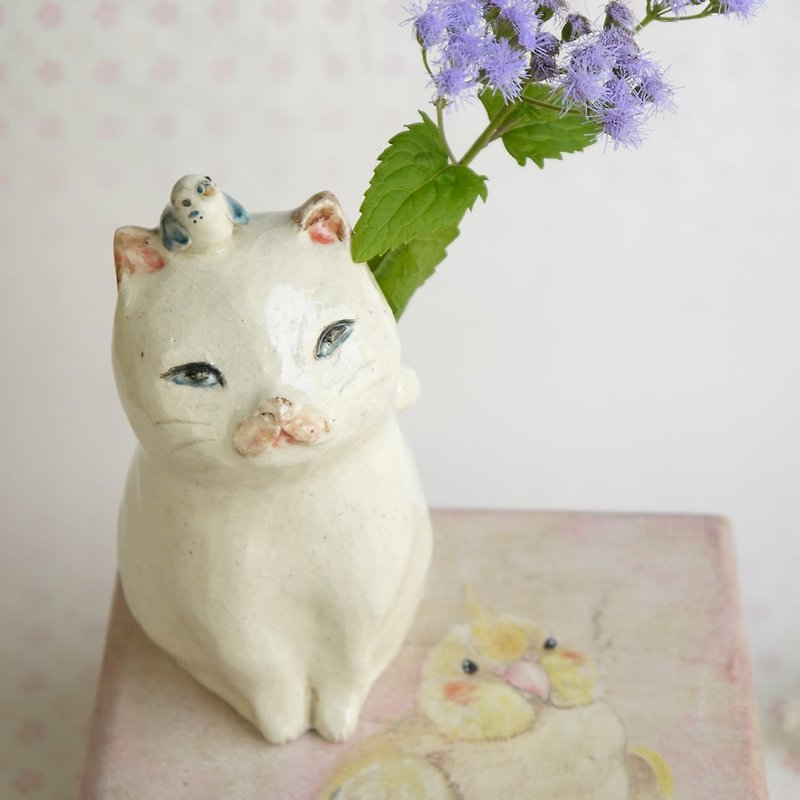 小鳥を連れた子猫の陶器の一輪さし - 観葉植物 - 陶器 ホワイト
