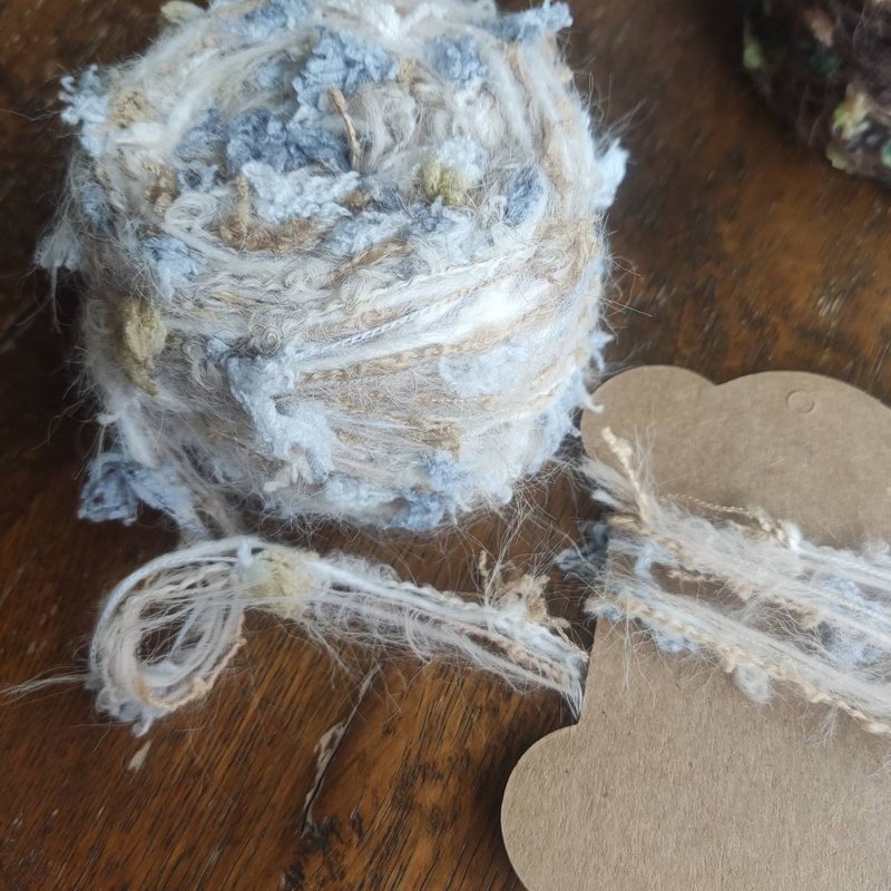 手混線 | 森林裡的下午茶 - 雲朵拿鐵 - 編織/刺繡/羊毛氈/縫紉 - 其他人造纖維 卡其色