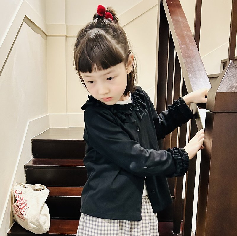Knitted lace jacket available in black and white / knitted sweater for children - เสื้อยืด - ผ้าฝ้าย/ผ้าลินิน สีดำ