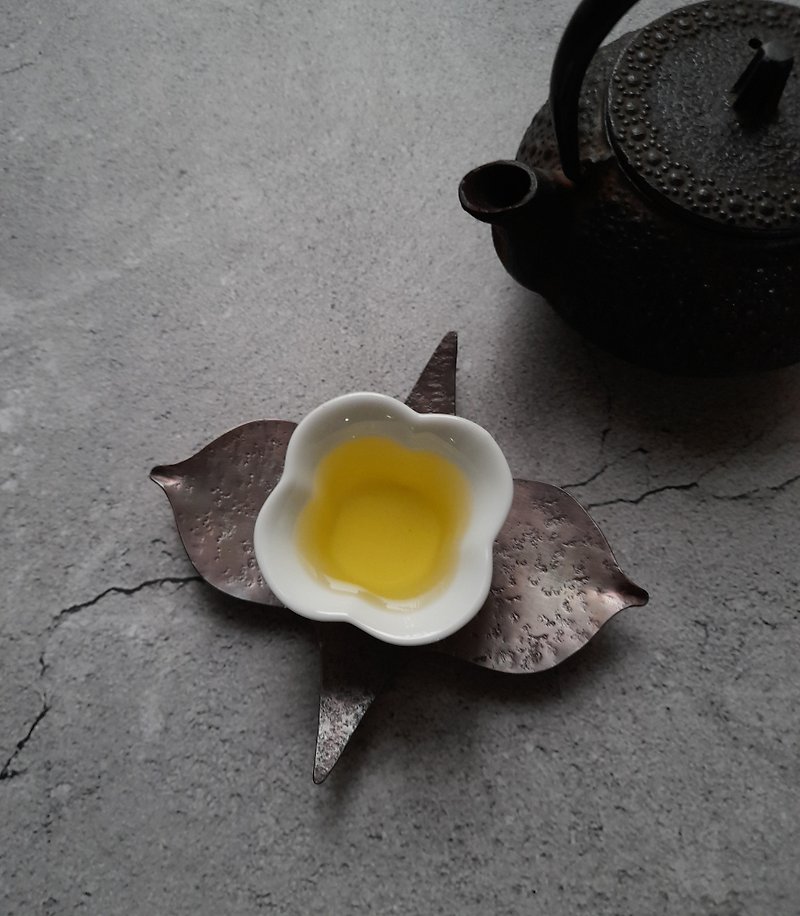 Handmade Bronze cup holder [Daxue-Chenggu] can also be customized into groups - ที่รองแก้ว - ทองแดงทองเหลือง สีนำ้ตาล