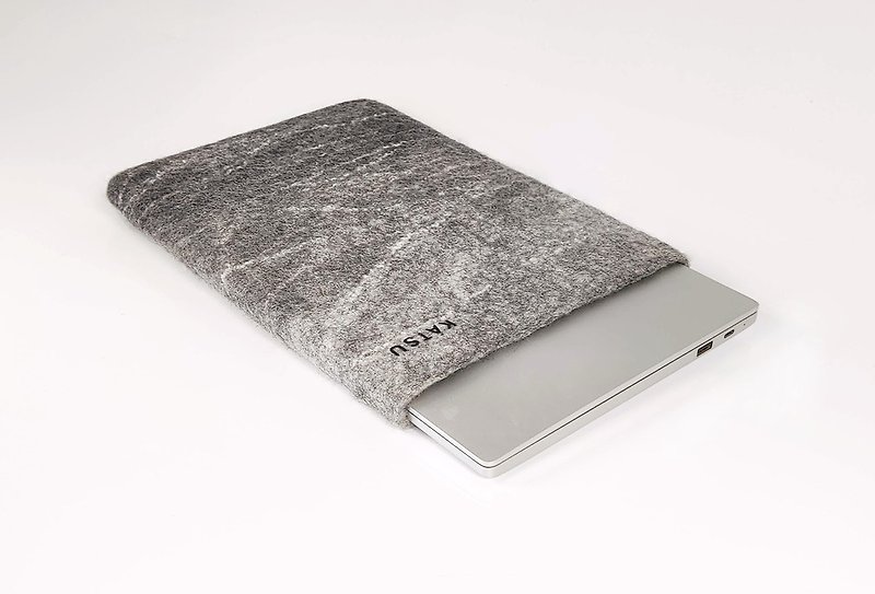 StoneCase for laptop / tablet - เคสแท็บเล็ต - ขนแกะ สีเทา