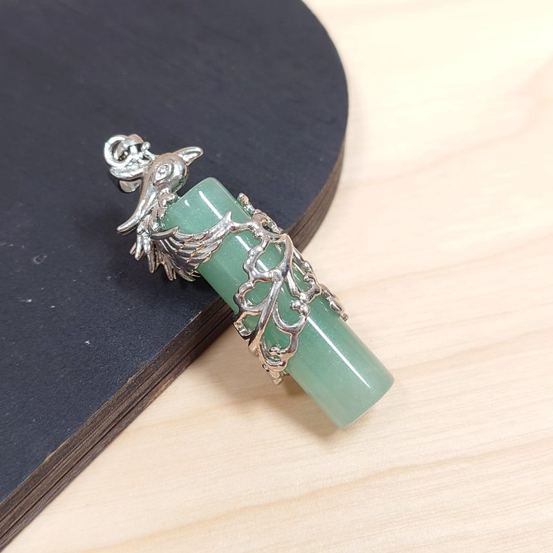 Aventurine pendant/pendulum (auspicious dragon style) - Necklaces - Other Metals Green