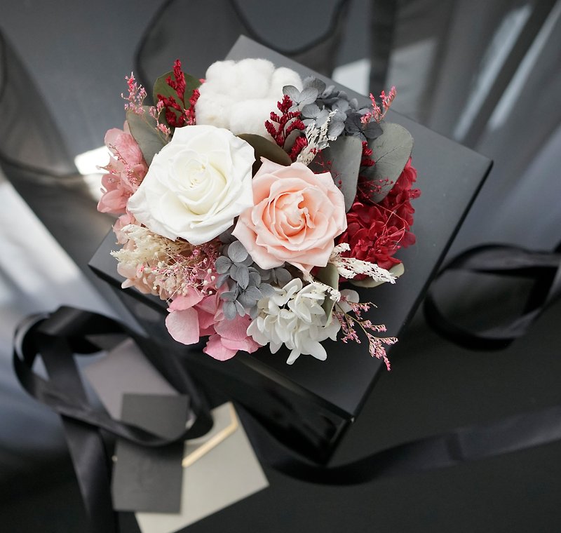 PlantSense Mother's Day Flowers & Gifts - selected large pink roses flower / immortalized hydrangea flower / cotton Amaranth + Golden Rose copper device - ตกแต่งต้นไม้ - พืช/ดอกไม้ สึชมพู