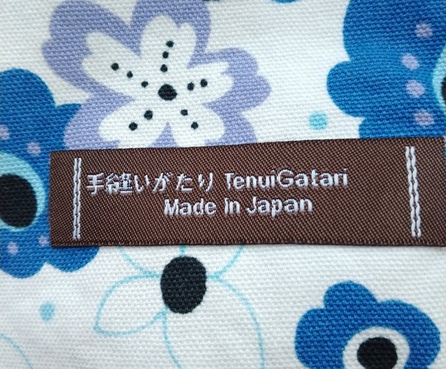 感謝価格　SALE いちご柄　人気　巾着袋　ハンドメイド　小物入れ ミニ いちご巾着 ポーチ 和柄 花柄 和風 大人可愛い 上品 小物