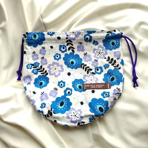和装用　桜文様　巾着バッグ 巾着 さくら刺繍 和柄 四角底 かばん バッグ 卒業式 お祭り