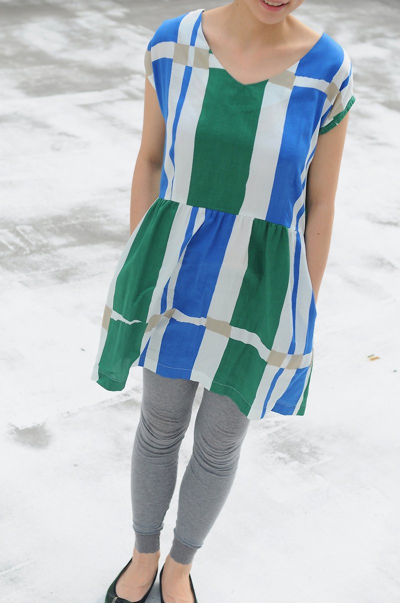 Par - green and blue geometric Japan padded material / waist dress / only one / Thank you exclusive - ชุดเดรส - ผ้าฝ้าย/ผ้าลินิน สีเขียว