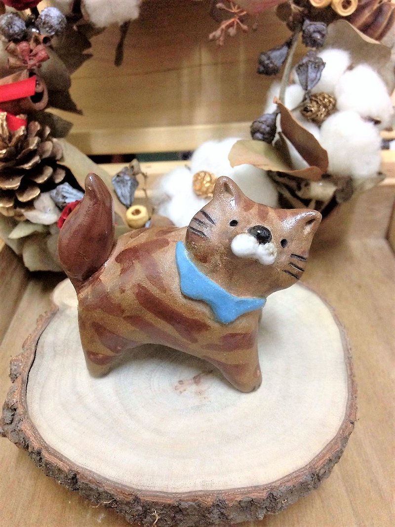 Go! Go! Shake the tail series - Chubby Cat My Kitty - Items for Display - Pottery Multicolor