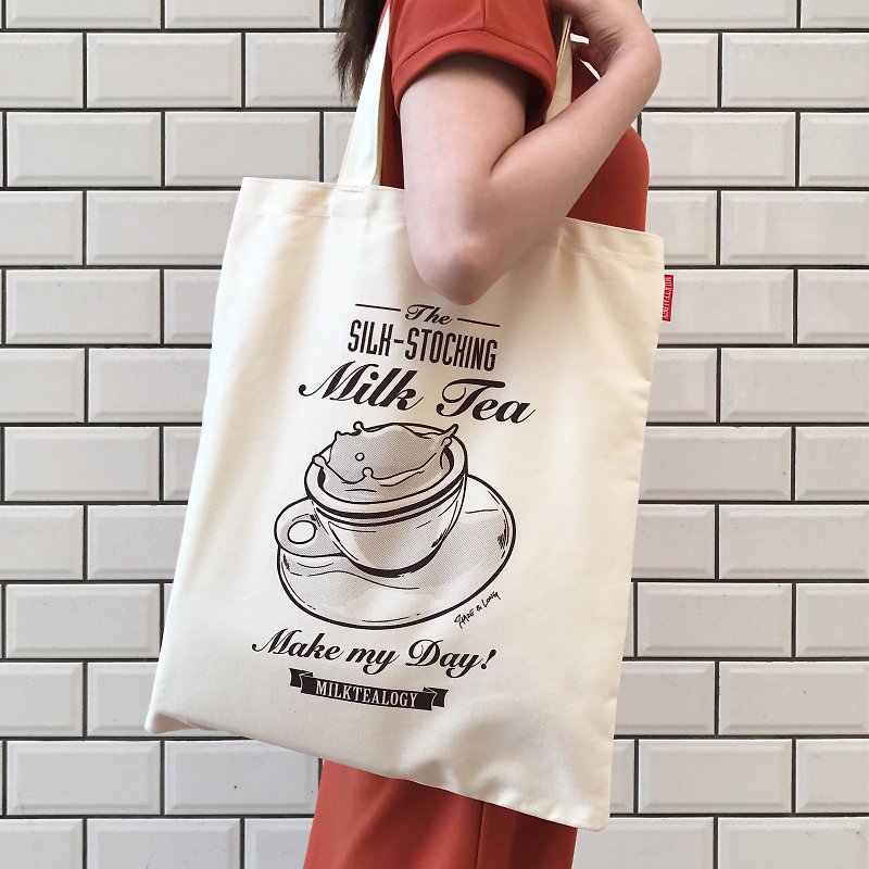 Silk-Stocking Milk Tea Tote Bag (classic B/W version) - กระเป๋าแมสเซนเจอร์ - ผ้าฝ้าย/ผ้าลินิน สีกากี
