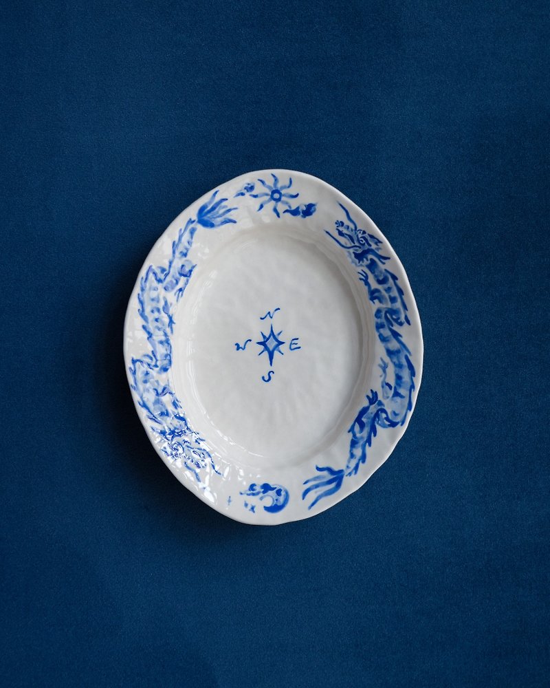 Ceramic Oval Deep Plate Hand-kneaded Ceramic Plate Shenlong Guide Plate Ceramic Plate - Plates & Trays - Pottery White