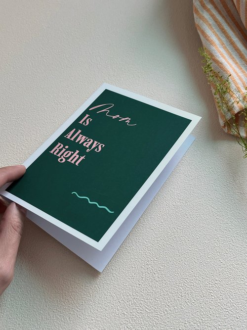 玄手寫｜Shan Lettering 母親節卡片 Mom Is Always Right