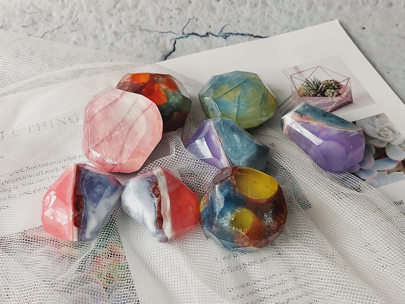 Crystal clear Gemstone soap course Handmade soap course [1 person per class] - Candles/Fragrances - Other Materials 
