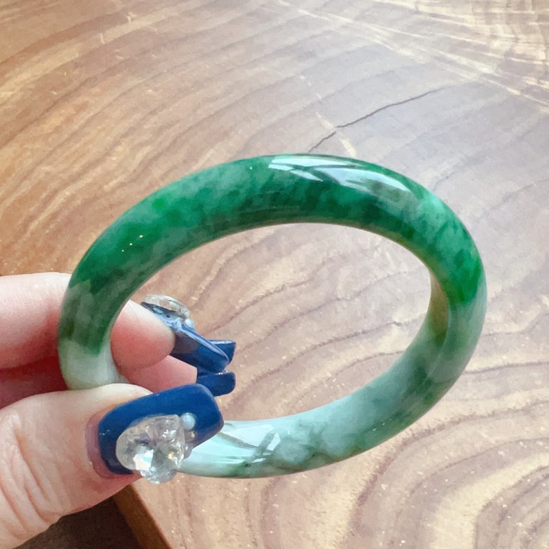 Green flower jadeite bracelet | 17.5 girth | Natural Burmese jadeite A grade | Gift giving - Bracelets - Jade Green