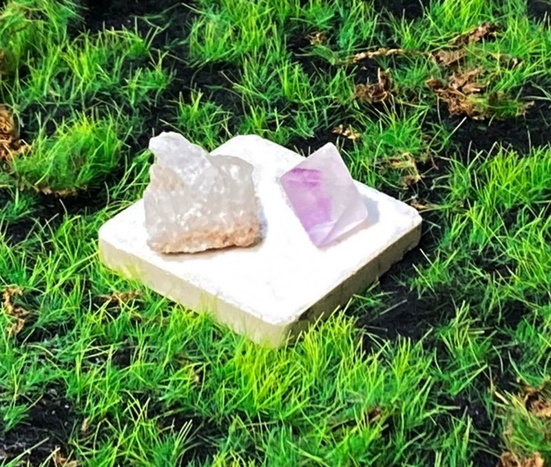 能量擺飾-天然原礦可愛白水晶簇 八面體螢石增智慧 兩入套組 - 擺飾/家飾品 - 水晶 多色