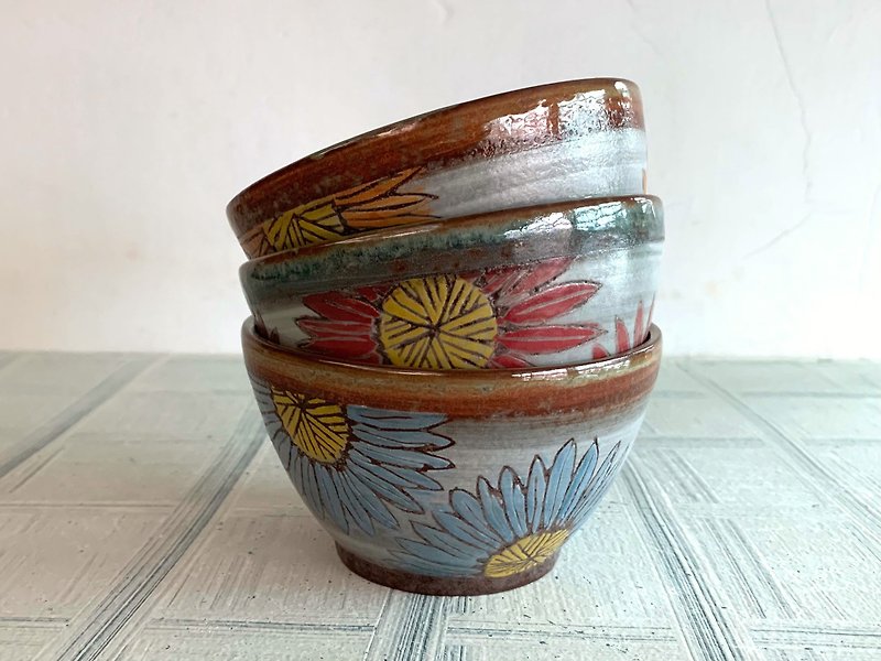 ดินเผา ถ้วยชาม ขาว - Sun Flower Pottery Bowl_Ceramic Dinner Bowl