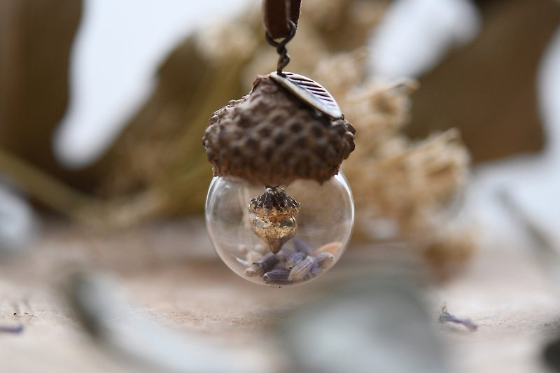 Pine cone lavender ‧ dry flower ‧ glass ball necklace - Necklaces - Glass Purple