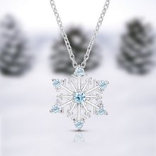 925 Sterling Silver Snowflake w/ CZ Pendant Necklace newest