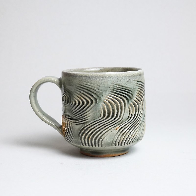 Mingya kiln l wood-fired celadon water pattern cup coffee cup pottery pottery tea cup water cup - Mugs - Pottery 