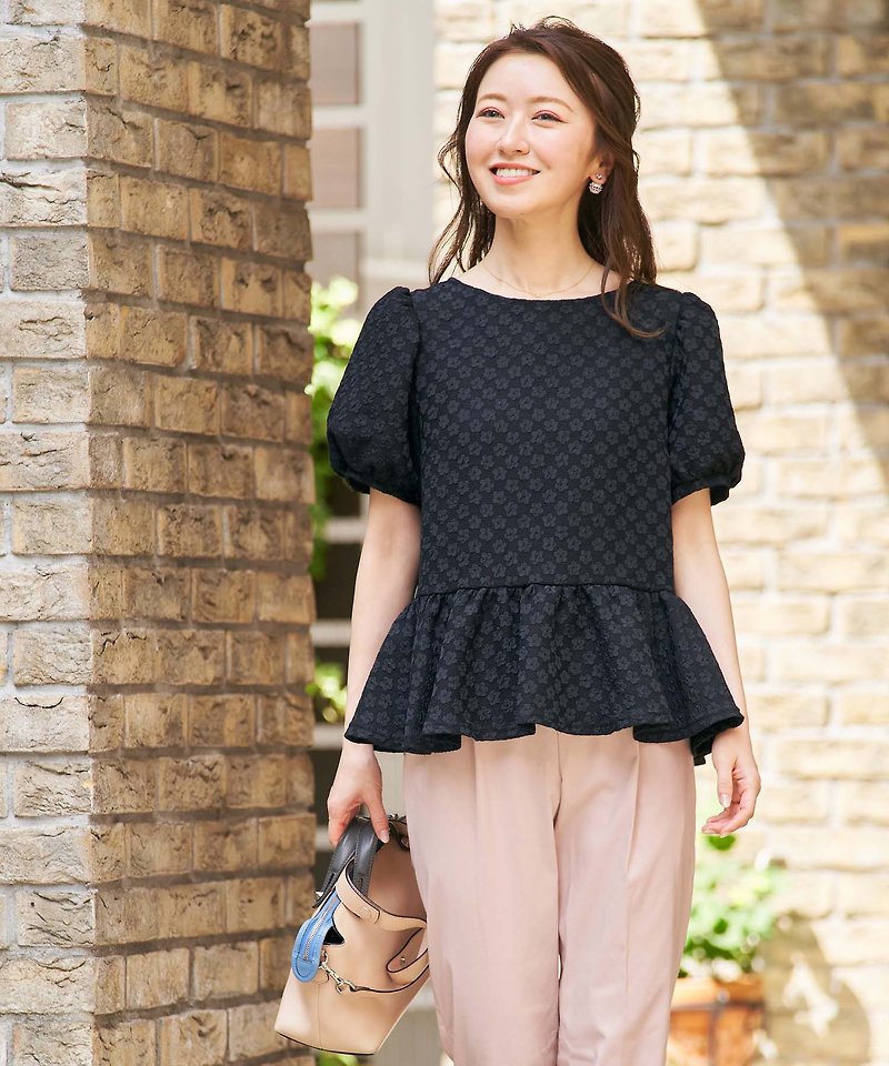 Blouse Made in Japan Fukure Jacquard Peplum / and Cherim - เสื้อเชิ้ตผู้หญิง - ผ้าฝ้าย/ผ้าลินิน สีดำ