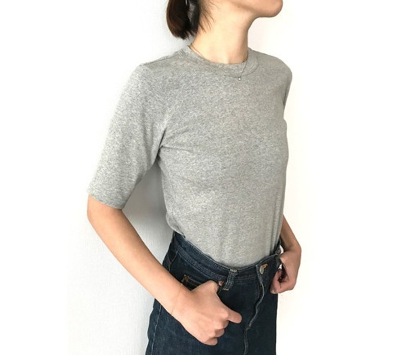 Organic cotton made in Japan Adult four-quarter sleeve plain T-shirt light gray [Sizes available] - Women's Tops - Cotton & Hemp 