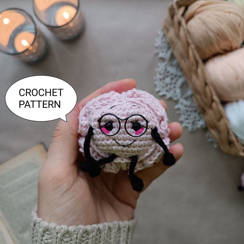 Crochet pattern brain keychain, amigurumi brain, anatomical brain crochet patter - 手工藝教學/工具書 - 其他材質 