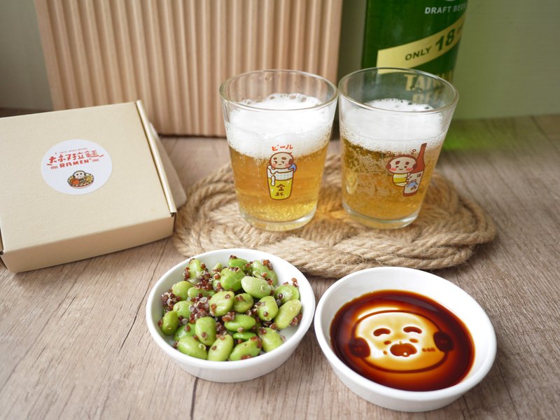 Uncle's midnight snack time/Taiwanese beer mug/soy sauce plate - แก้วไวน์ - แก้ว หลากหลายสี