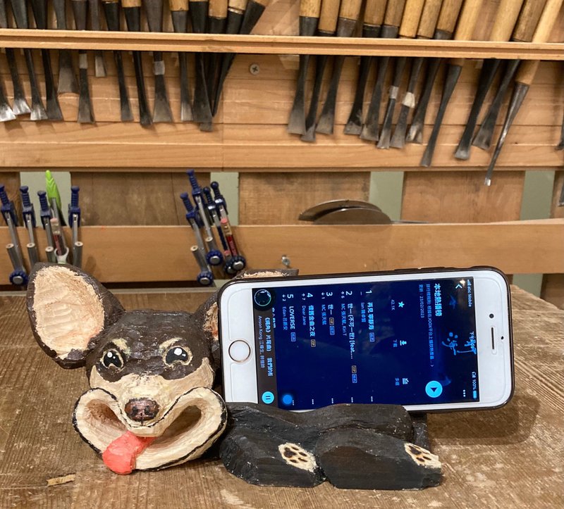 Chihuahua Phone Amplified Stand - Phone Not Included - Wood, Bamboo & Paper - Wood Red