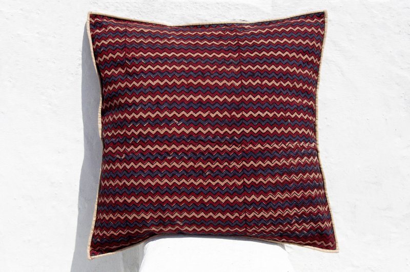 Christmas gift limited a handmade woodcut printing pillowcase / cotton pillowcase / printing pillowcase / hand-printed pillowcase - indigo blue-stained triangle sunset hills - Pillows & Cushions - Cotton & Hemp Red