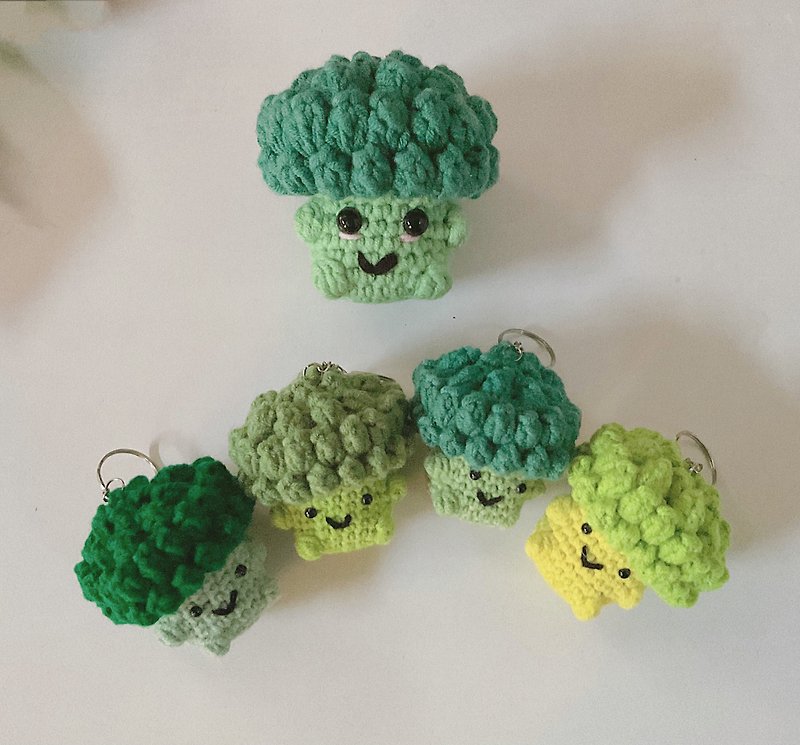broccoli doll keychain - Knitting, Embroidery, Felted Wool & Sewing - Thread Green