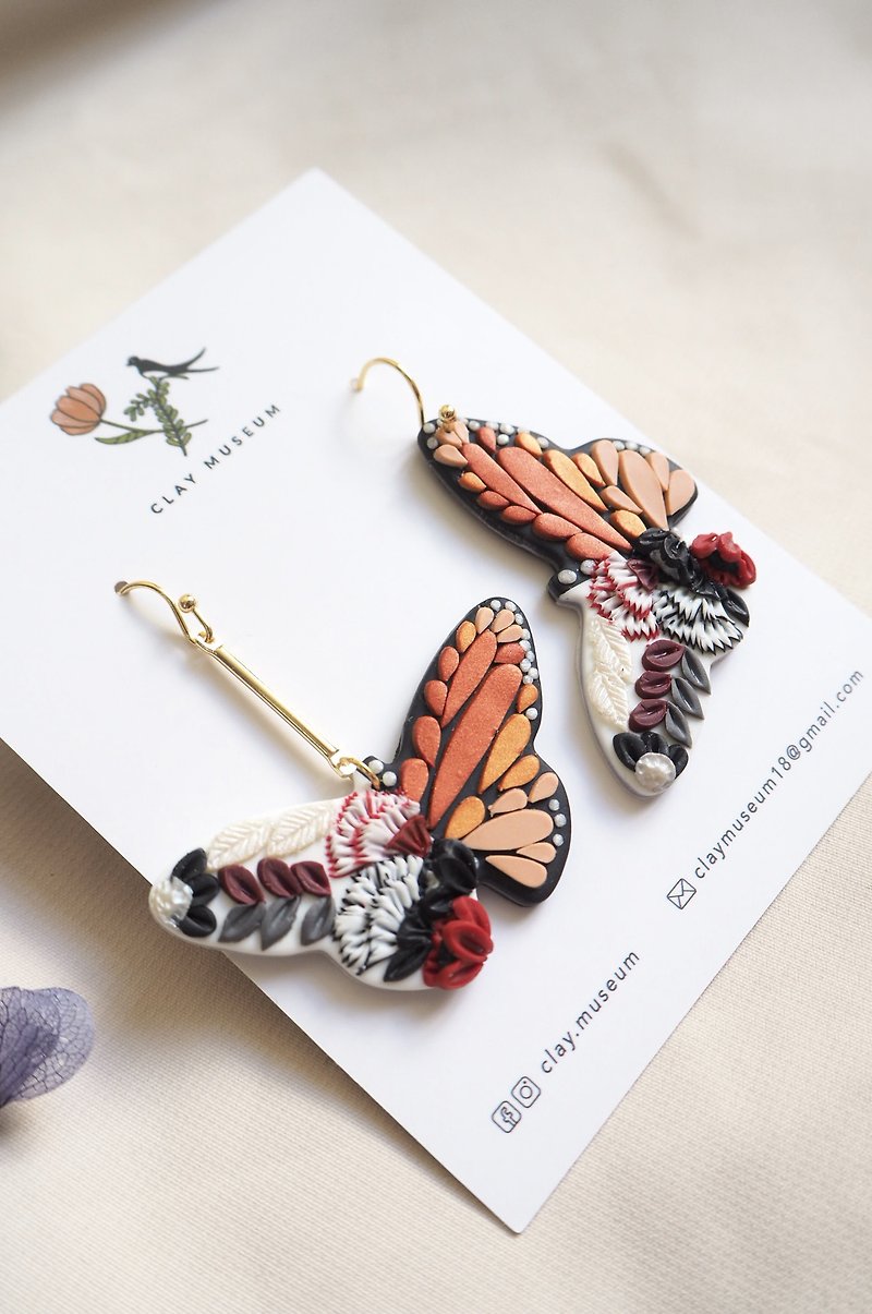 Blackened Butterfly Soft Pottery Earrings - ต่างหู - วัสดุอื่นๆ 